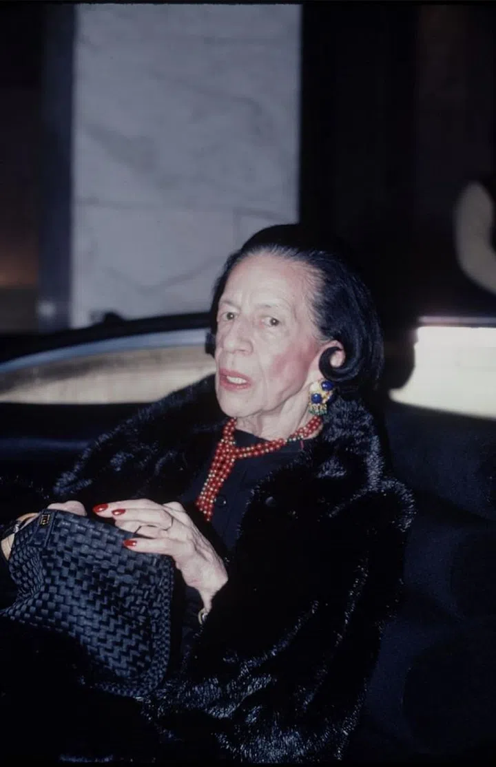 1990