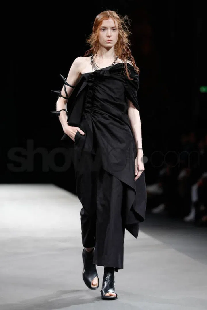 Photo: Showbit