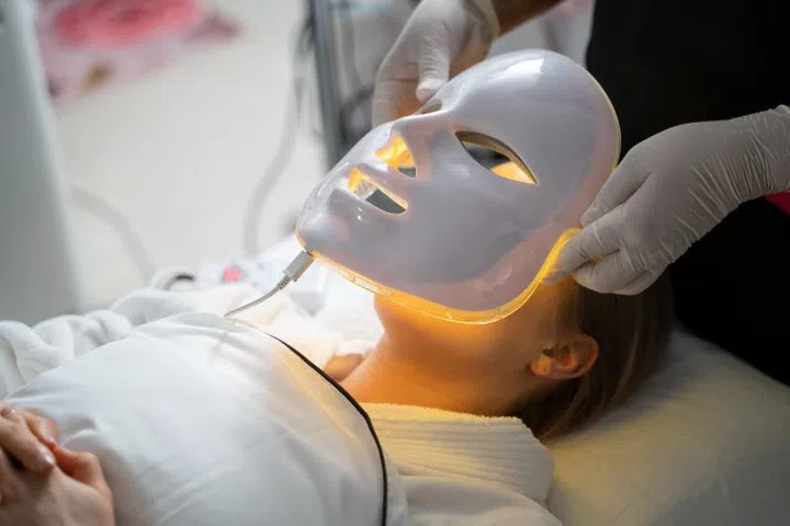 aesthetic treatment stacking | led therapy