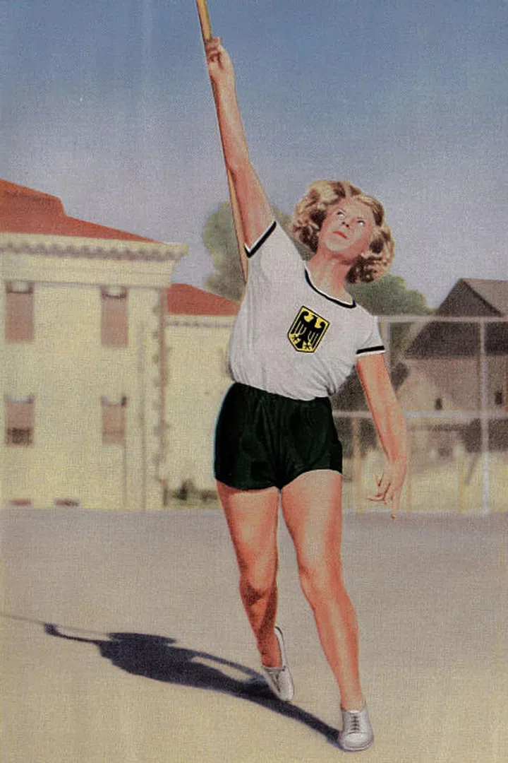 German javelin-thrower Ellen Braumueller mid-throw at the games in L.A. Photo: Getty