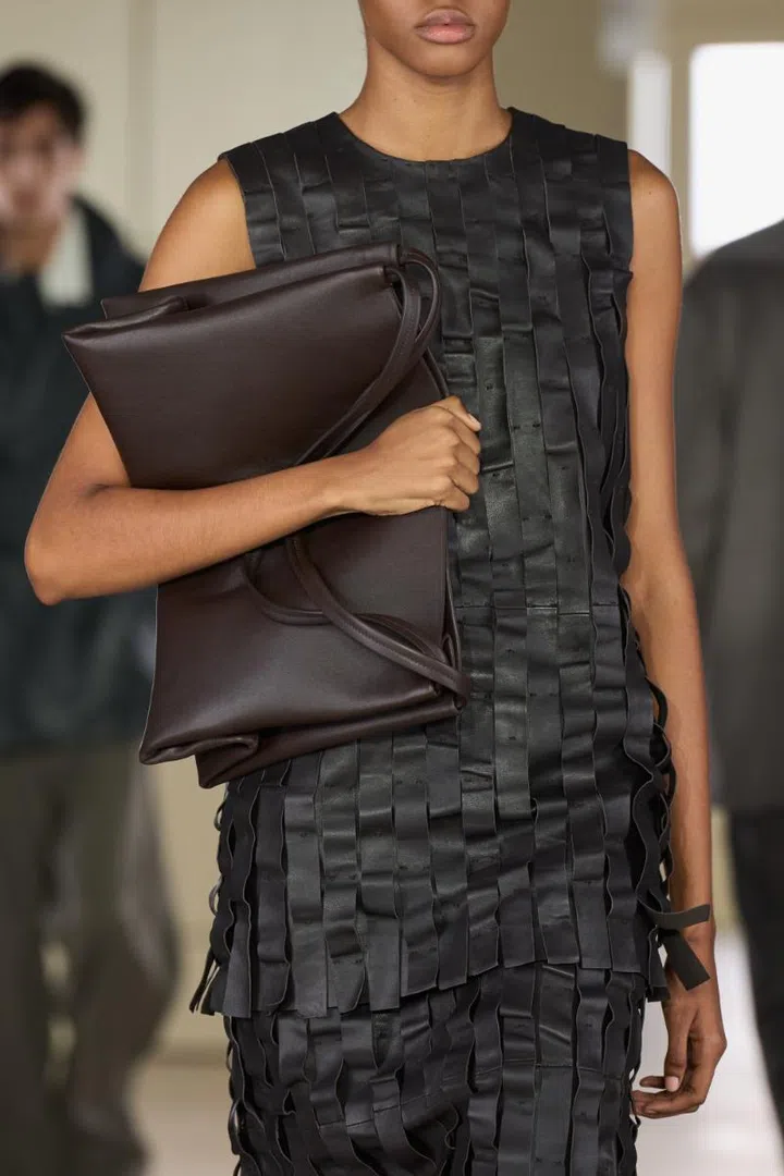 Details of COS fall/winter 2026 collection
