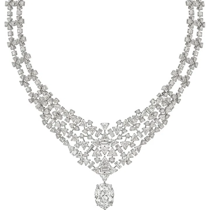 Cartier Beautes du Monde in article (3)