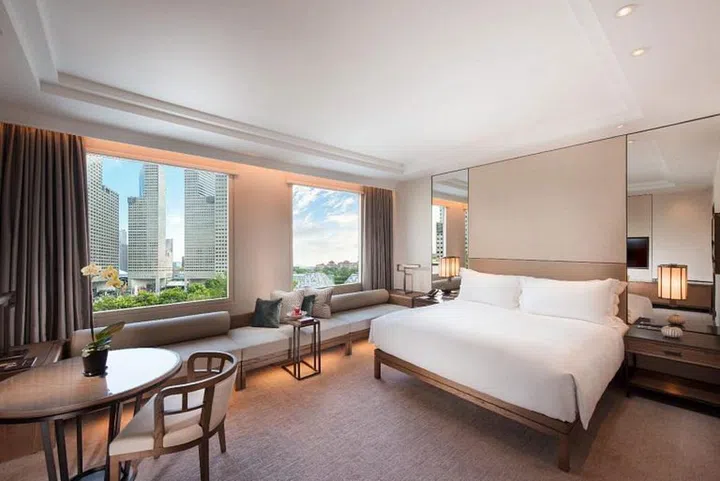 Photo: Conrad Centennial Singapore
