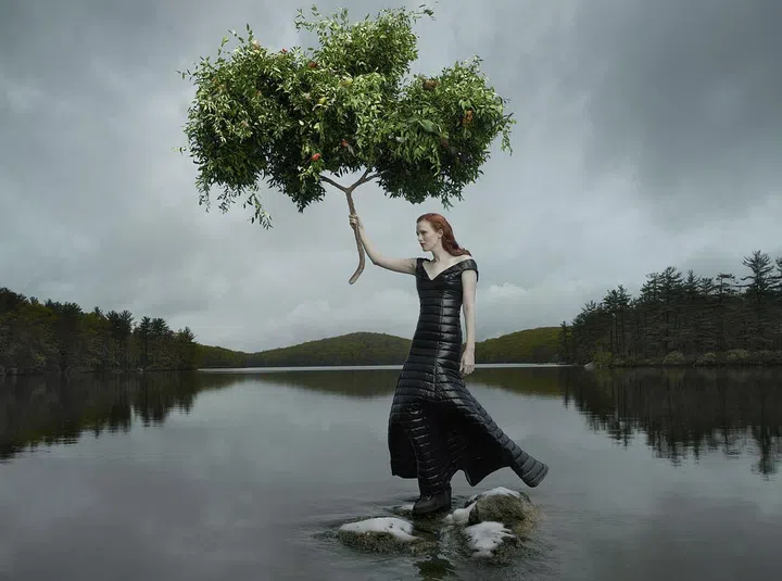 Exclusive! Karen Elson Stars In Moncler's New FW16 Campaign