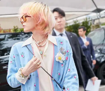 G-Dragon Getting Ready For Chanel Cruise 2022/2023