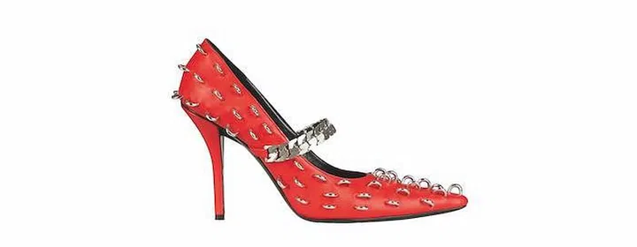 Mary Janes, Givenchy