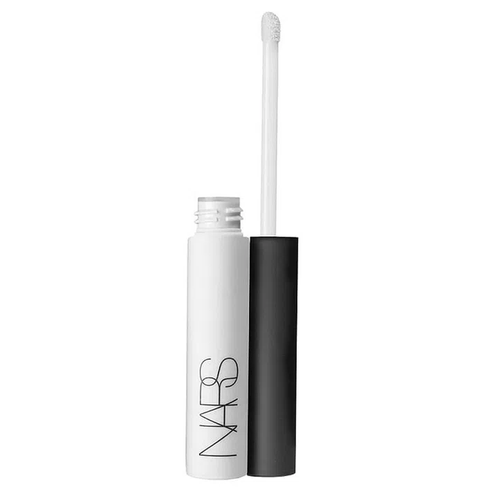 If you have oily eyelids that make every eyeshadow in the world turn into "crease city", then the Nars shadow base is a must have. You only need a little bit and it will prevent oils from breaking down your eyeshadow as well as making the colours more vibrant  for longer. 