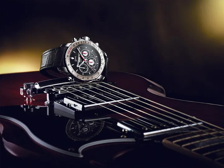 Raymond Weil's Gibson-inspired nabucco special edition