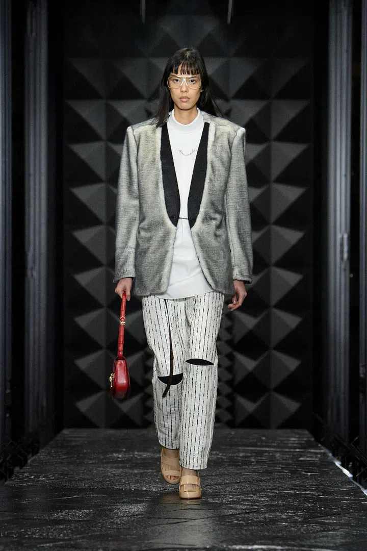 絶版FASHION NEWS コレクション 55〜103 絶版FASHION NEWS コレクション 55〜103 【公式通販】