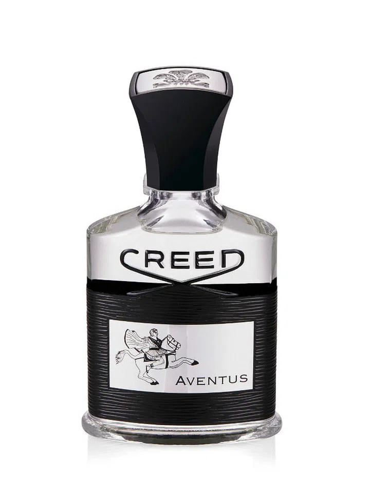 While it is designed as a men's fragrance, we can't help but gravitate towards its perfect balance of juicy bergamot, apple and pineapple with sensual ambergris and musk. 