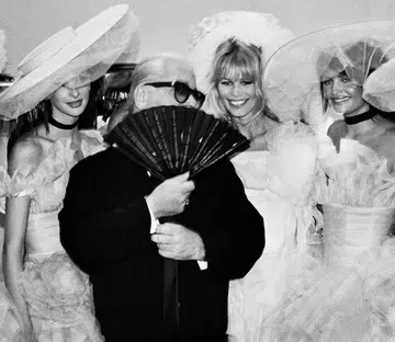 Claudia Schiffer On Her Favourite Fashion Memories Of The ’90s