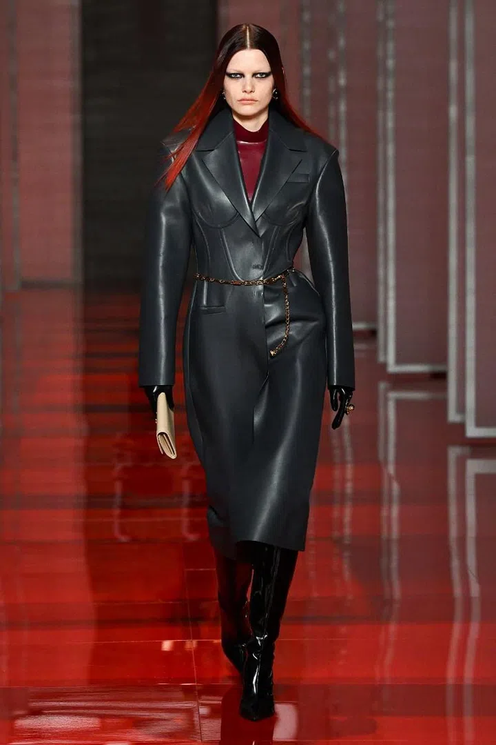 Photo: Versace