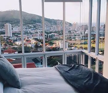 Airbnb