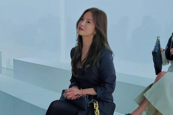 Korean superstar Song Hye-kyo at Bottega Veneta.