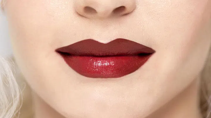 1429203805-syn-21-1429122527-mcx-lips-6-1
