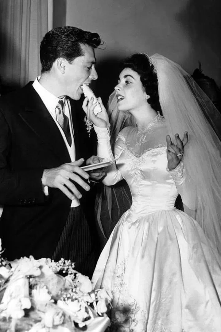 Elizabeth Taylor in a dress by costume designer Helen Rose, 1950.