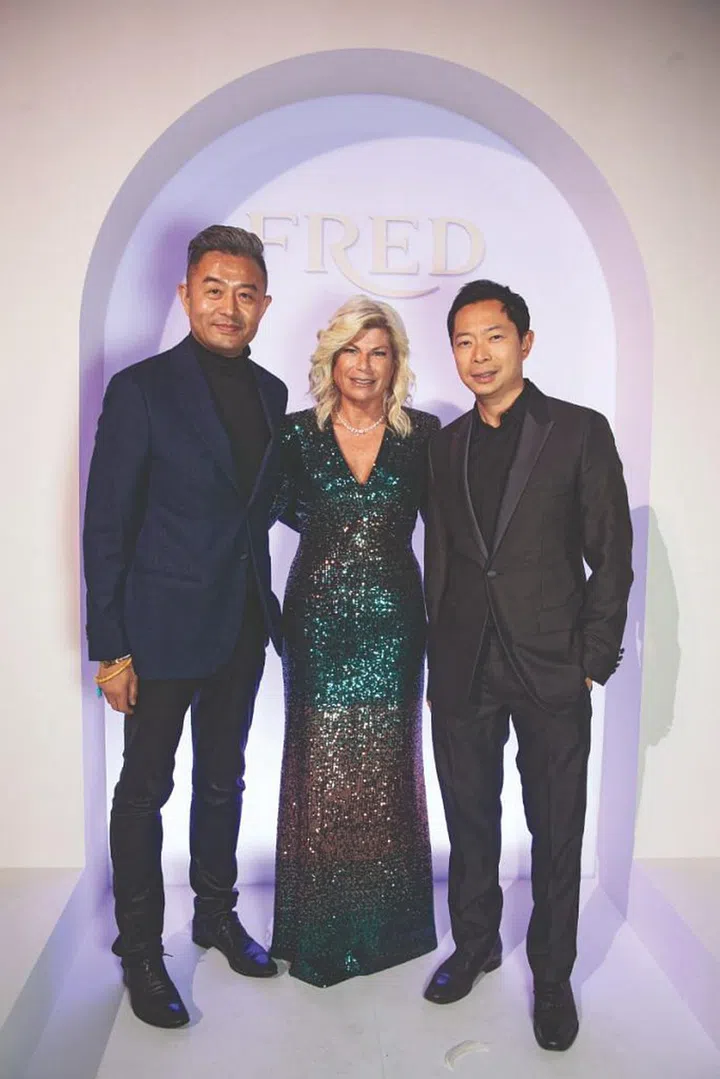 Chinese artist Liu Bolin, FRED Vice-president and Artistic Director Valerie Samuel and FRED CEO Charles Leung. Photo: Courtesy of FRED