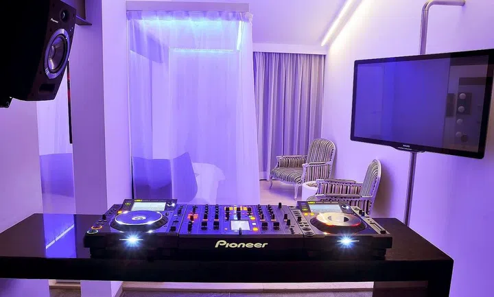 Photo: Ushuaïa Ibiza Beach Hotel