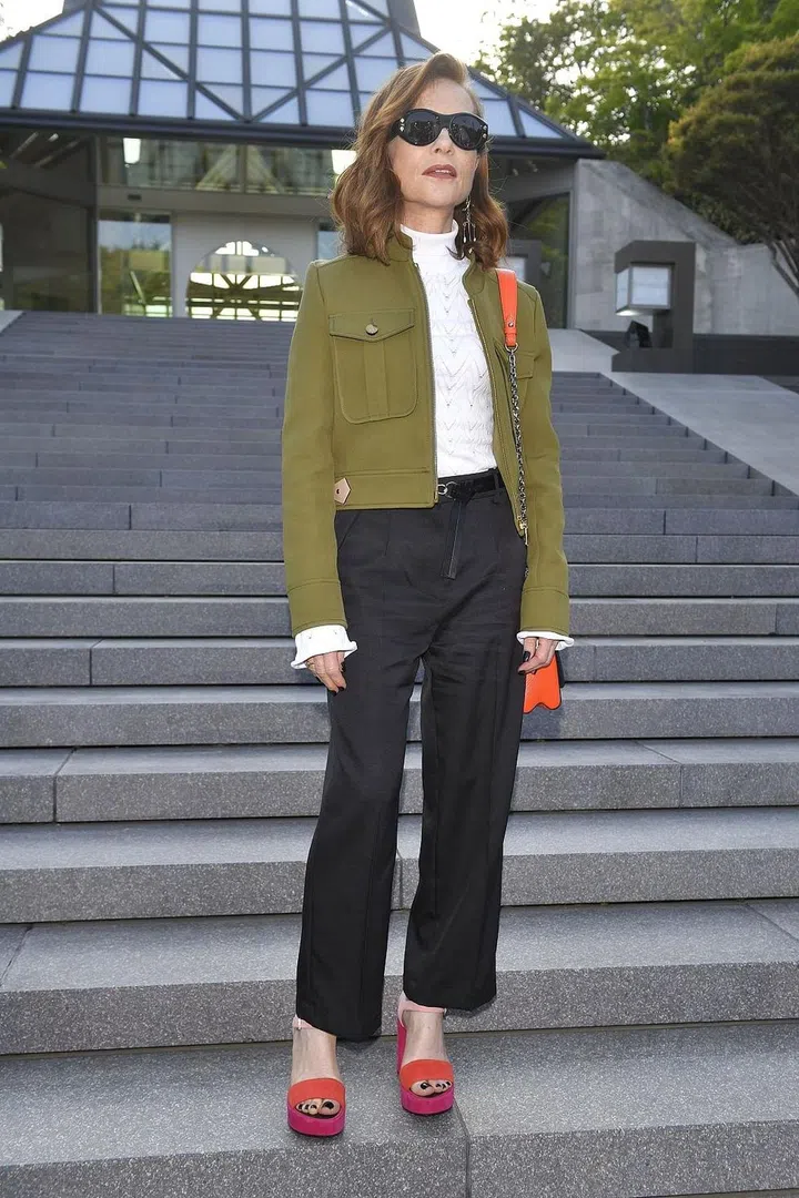 In Louis Vuitton. Photo: Getty 
