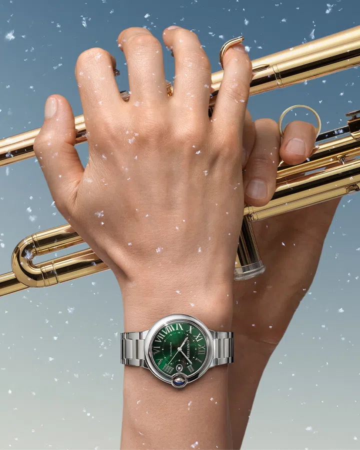 balloon bleu cartier green dial stainless steel christmas campaign