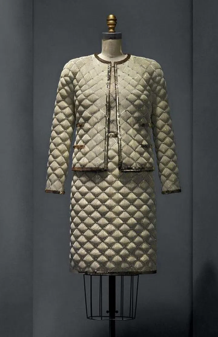 Ensemble, Karl Lagerfeld (French, born Hamburg, 1938) for House of Chanel (French, founded 1913), autumn/winter 2014-15 haute couture, back view; Courtesy of CHANEL Patrimoine Collection. Photo: Nicholas Alan Cope 