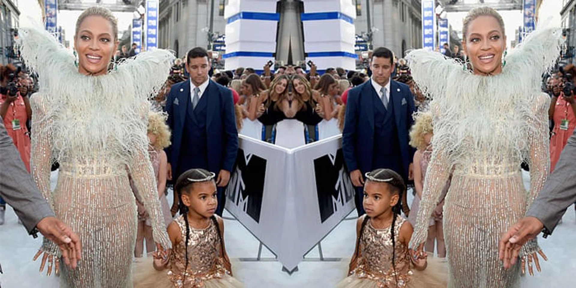 Beyonc And Blue Ivy Slayed Their VMA Entrance | Harper's Bazaar Singapore