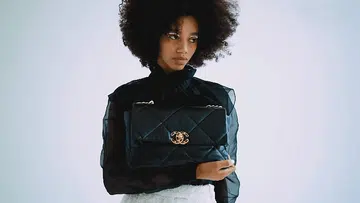 Chanel 19