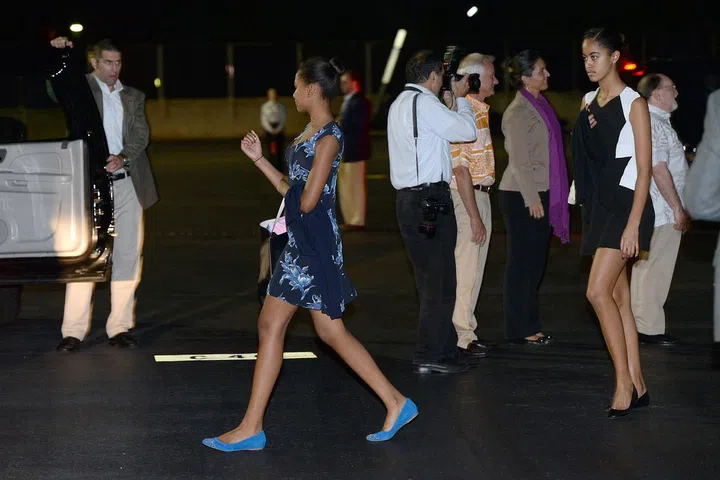 Arriving at Joint Base Pearl Harbor-Hickam while vacationing in Honolulu, Hawaii. Photo: Getty
