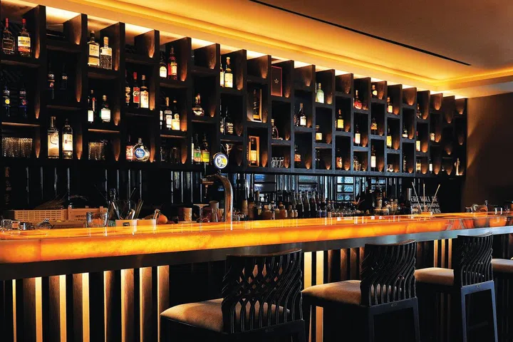 Elixir Bar at KUVO; bespoke gin cocktail 