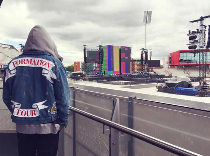 Jay Z Proves His Status As The Ultimate Instagram Husband