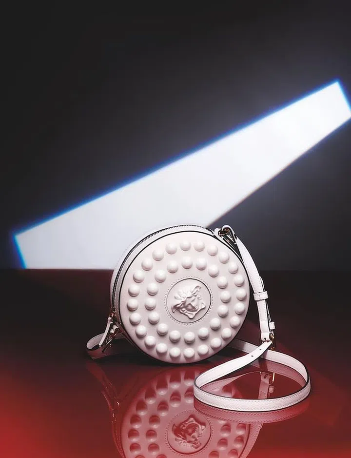 These Vesace La Medusa Bags Were Born To Bask In The Spotlight