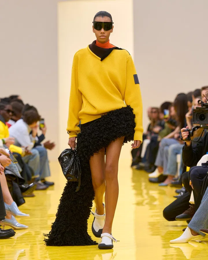 Loewe fall/winter 2026 runway look
