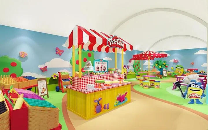 Bring your little ones to Sentosa’s Palawan Green this February for some fun and excitement at Toybox, an inaugural event which will feature seven popular Hasbro brands such as Transformers, My Little Pony and Monopoly, to name a few. Apart from the food, beverages and merchandise stalls that will be available at the live carnival, participants can look forward to their entertaining and enjoyable activity zones. Some of the highlights include Super Claw, which is an oversized twist on the human claw machine arcade game, and Cluedo Tudor Mansion — an escape room modelled after the popular board game. Admission is free. Coupons for games, activities, food and beverages will be available for purchase on-site. Visit their website or Facebook page for more information. Photo: Kingsmen Creatives Ltd

