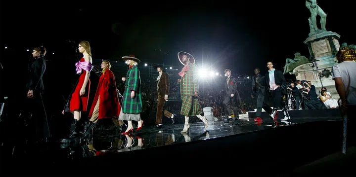 hbsg-luisva-via-roma-cr-runway