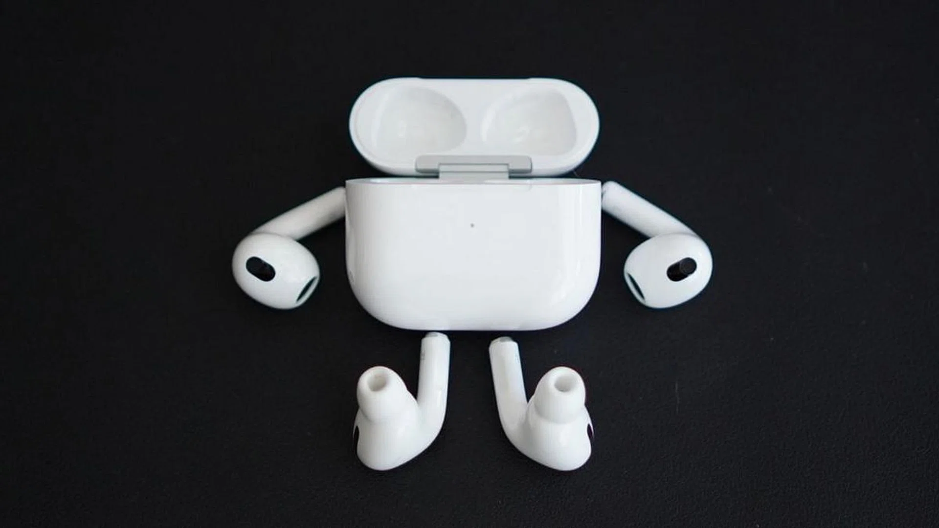 Your First Look At The Apple AirPods 3 | Harper's Bazaar Singapore