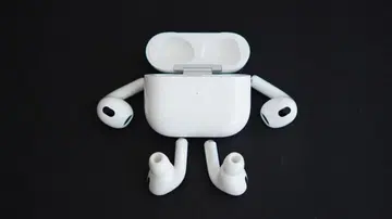 Your First Look At The Apple AirPods 3-Feature Image