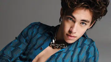 Harhys Stewart BAZAAR Man