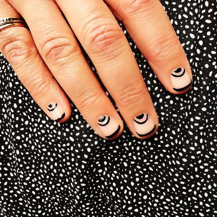 Photo: Instagram/@misspopnails