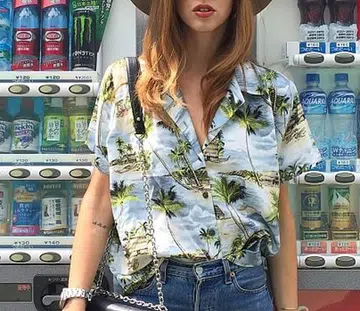 Hawaiian shirt