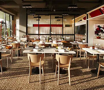15 Luxurious Restaurants In Singapore To Dine At