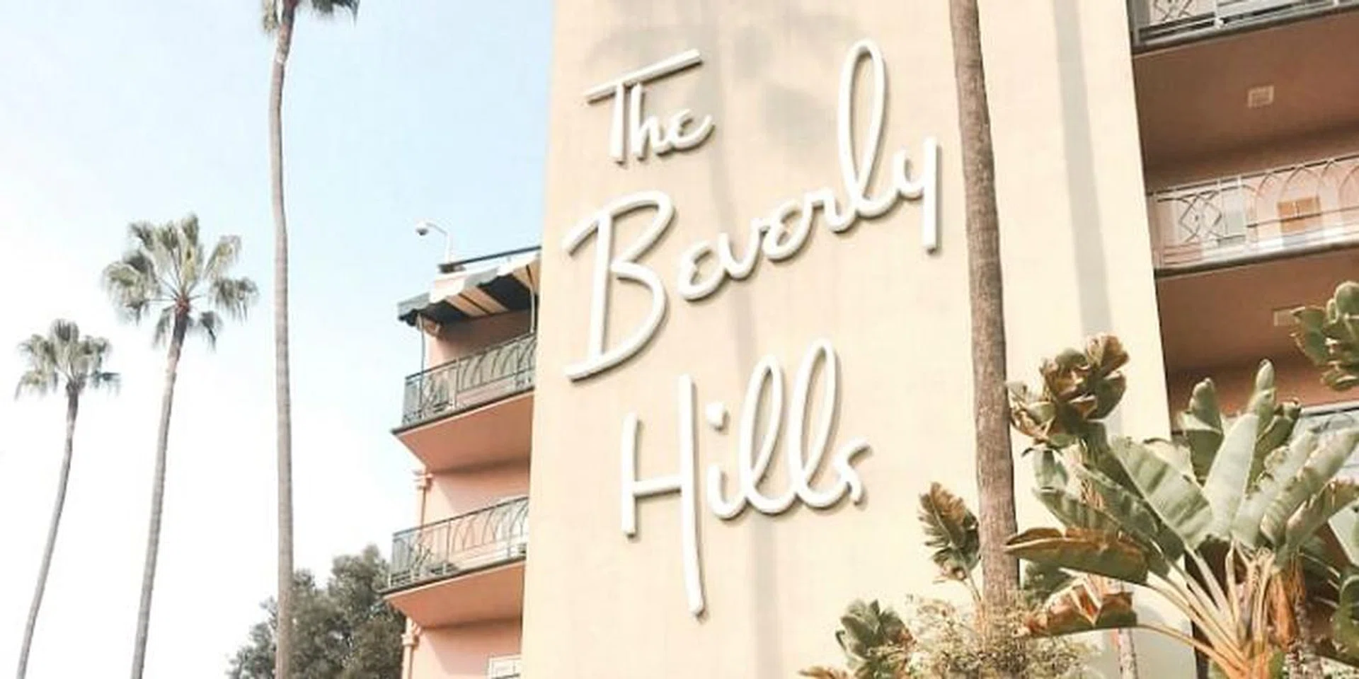 LA