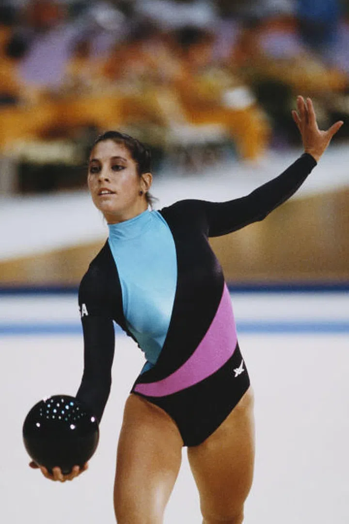 U.S. gymnast Valerie Zimring performs in the rhythmic gymnastics competition. Photo: Getty
