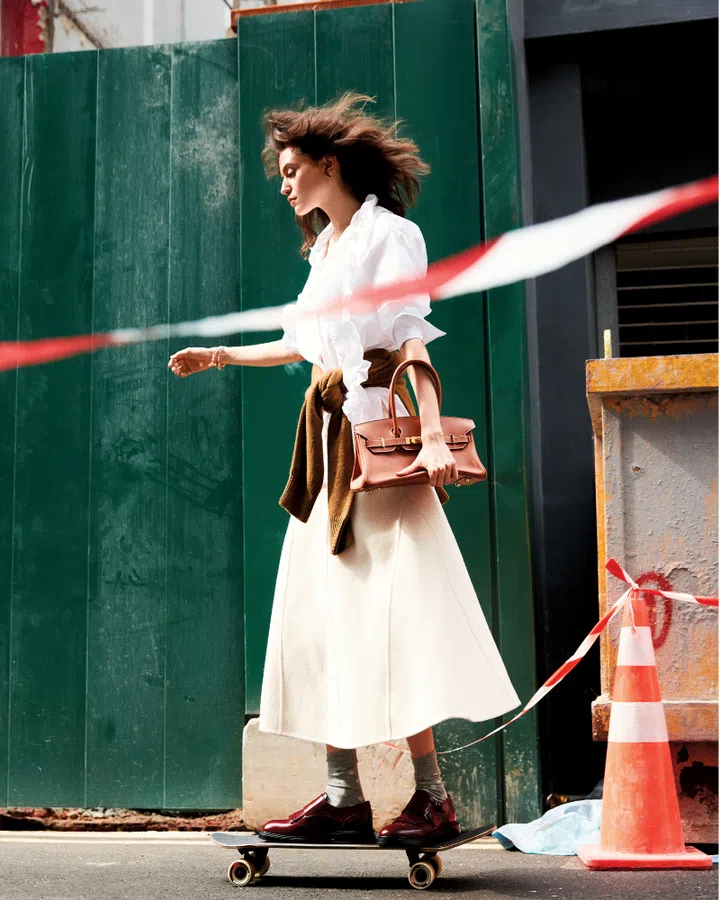Hermes bag White shirt white skirt streetstyle