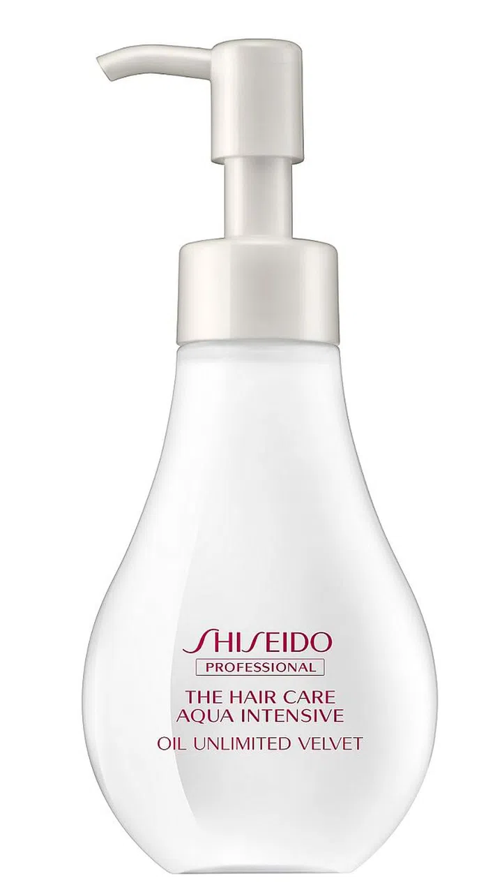 Containing evening primrose oil, this protects hair against heat and humidity for soft and silky hair throughout the day. 