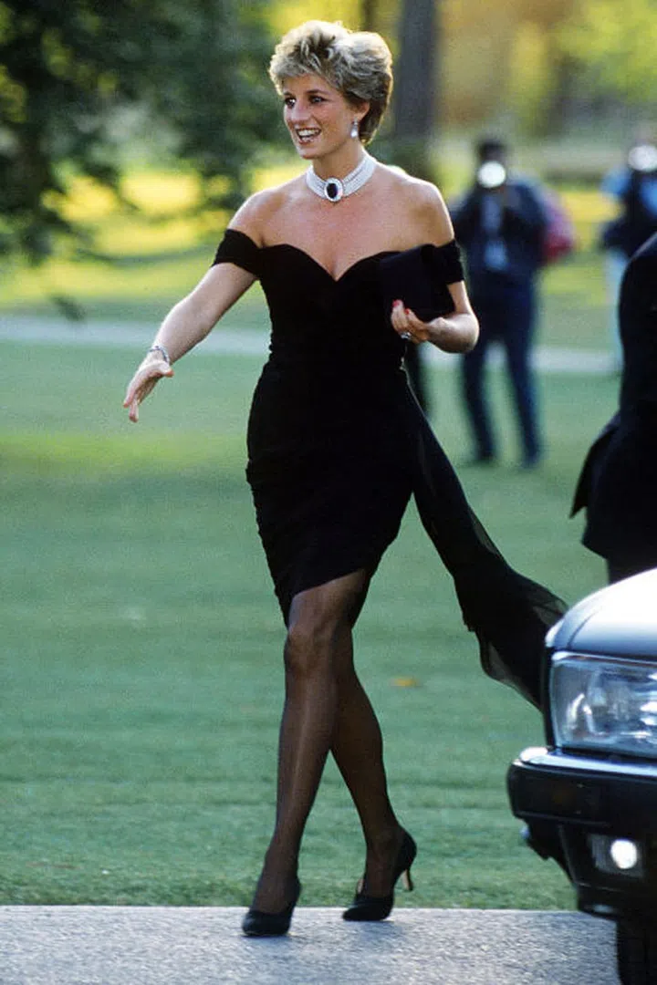 The obsession with Princess Diana of Wales' fashion sense was observed around the world. When she wed in the '80s wearing a huge, fluffy white wedding dress with leg-of-mutton style sleeves, brides across the globe followed suit. Her off-the-shoulder gowns, always worn with some form of pearls, raised eyebrows in the tabloids, but the rest of the world mimicked her style. Before her divorce, she put British-based fashion on the map, wearing labels such as Catherine Walker, Bellville Sassoon, and Gina Fratini.