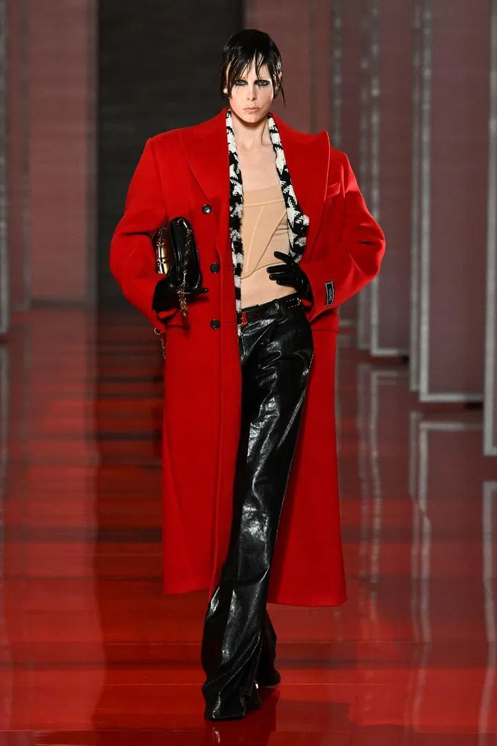 Photo: Versace