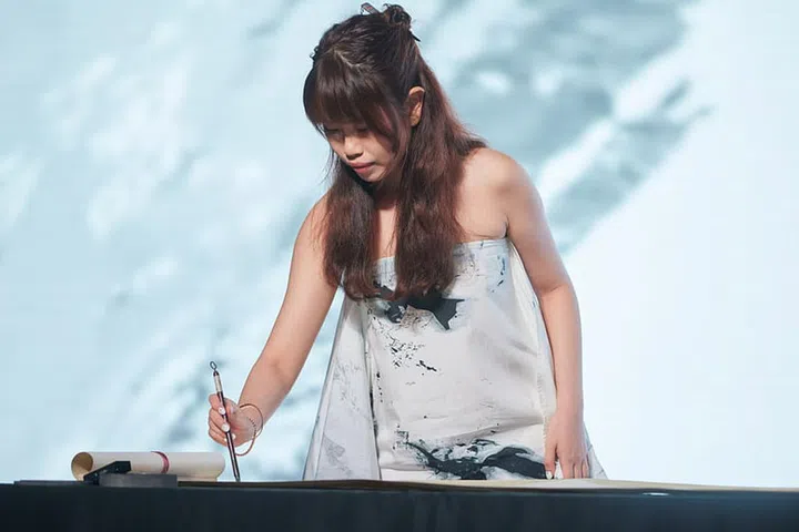 Serina Lee ICON Ball 2023 Live Calligraphy
