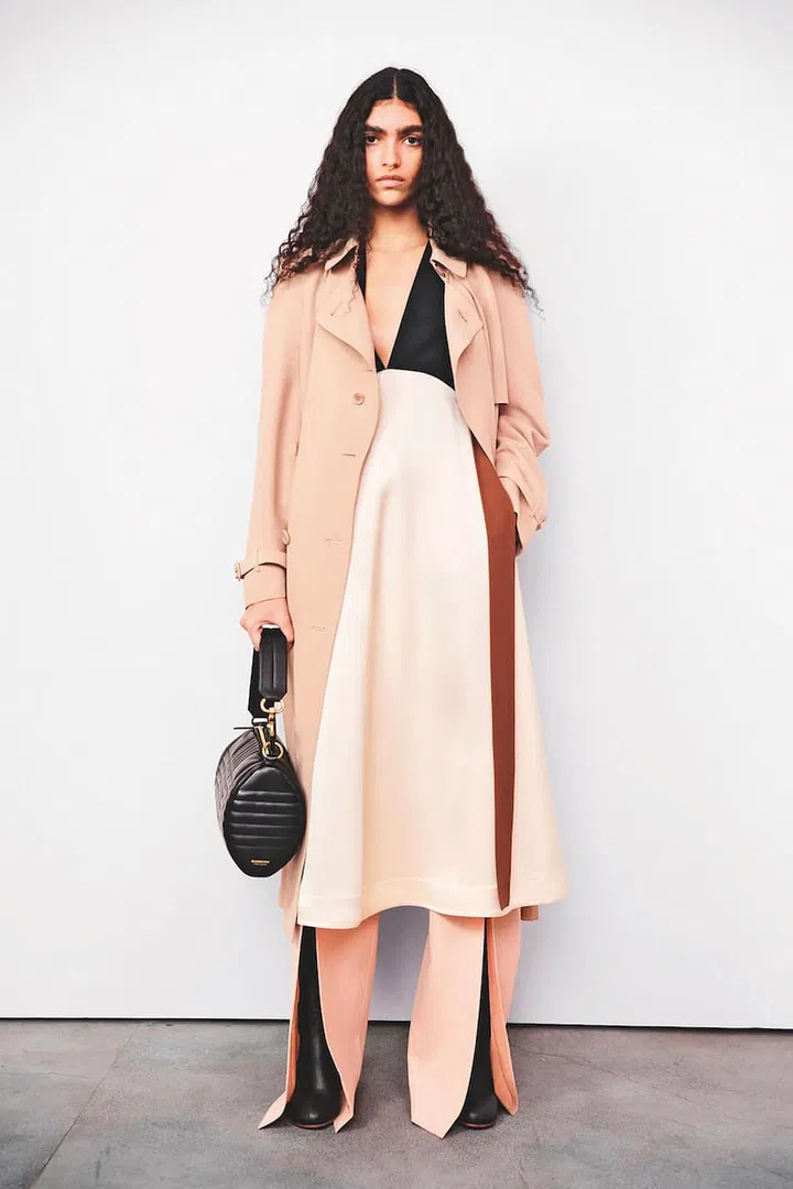 Burberry pre-fall 2022