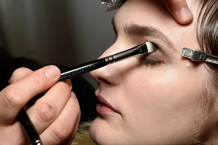 Smokey eye makeup