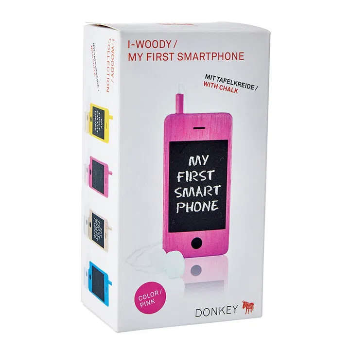 While tots are pretending to be tiny execs, they can practise writing their “texts” on the blackboard screen of this wooden smartphone. If they need to correct any mistakes or write another text, they can wipe the board clean with the sponge earphones.